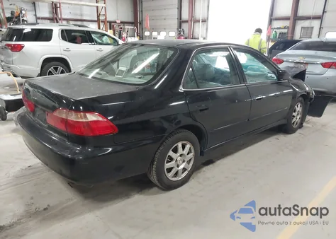 1999 Honda Accord Ex z USA, uszkodzony, nr VIN 1HGCG5658XA125150